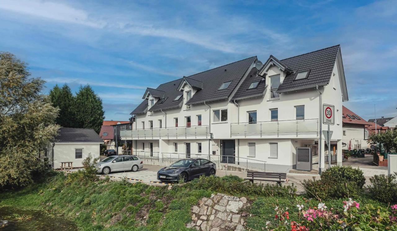 Ferienwohnungen Und Boardinghouse Heimbach In Renchen Luaran gambar