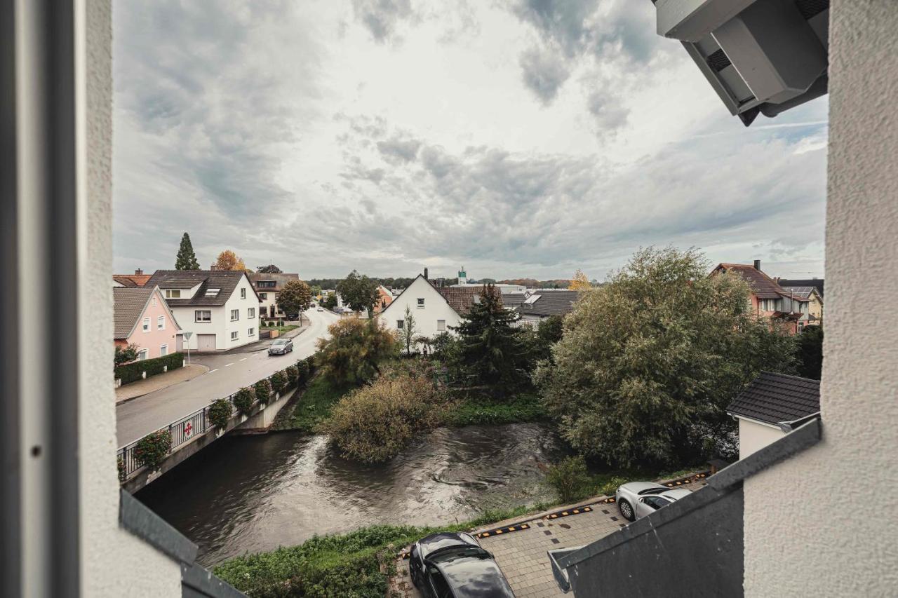 Ferienwohnungen Und Boardinghouse Heimbach In Renchen Luaran gambar